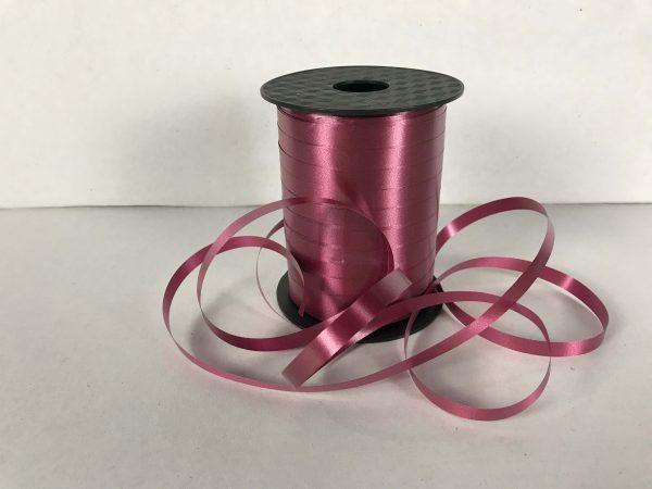 MAROON CURLING RIBBON